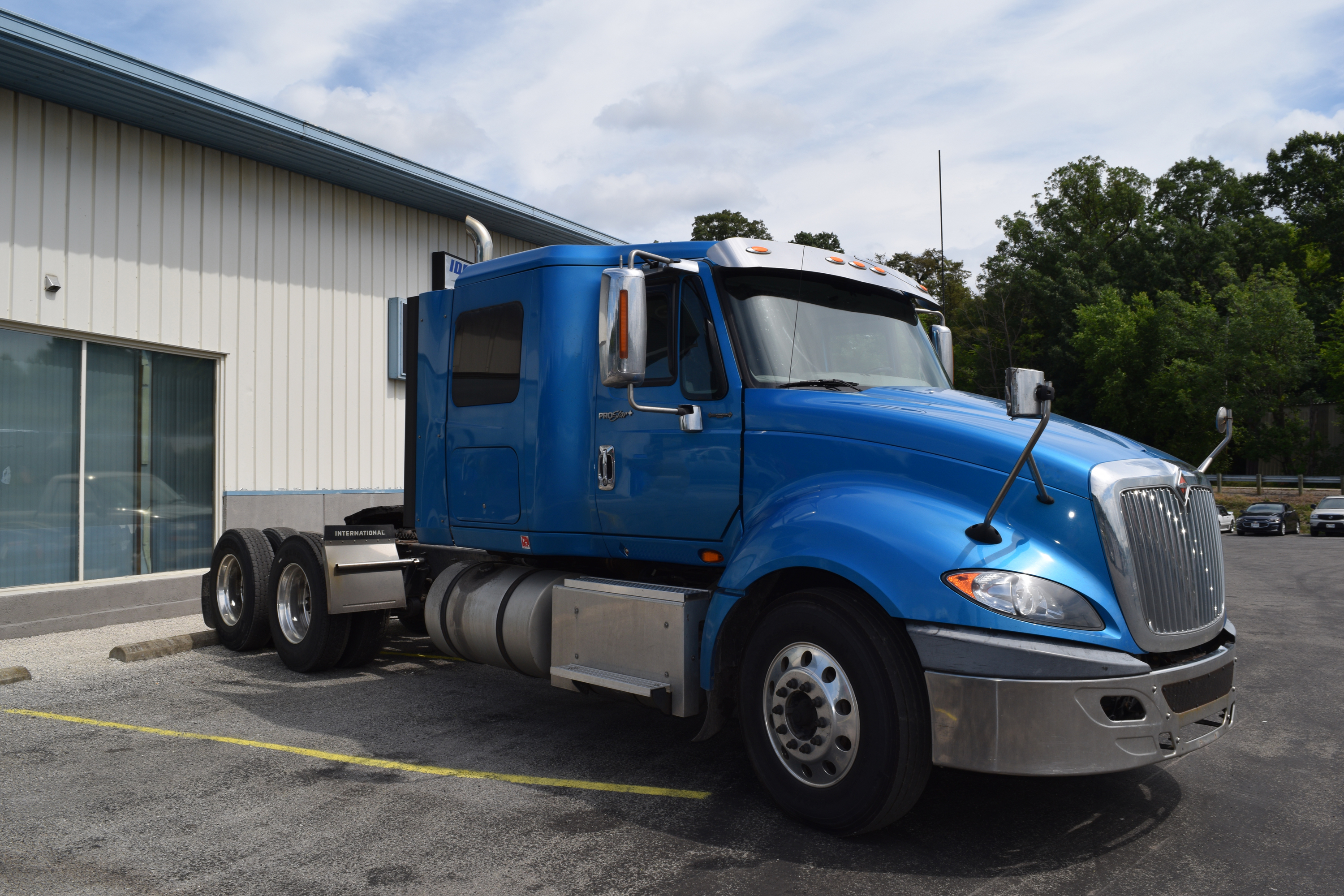used commercial truck sales